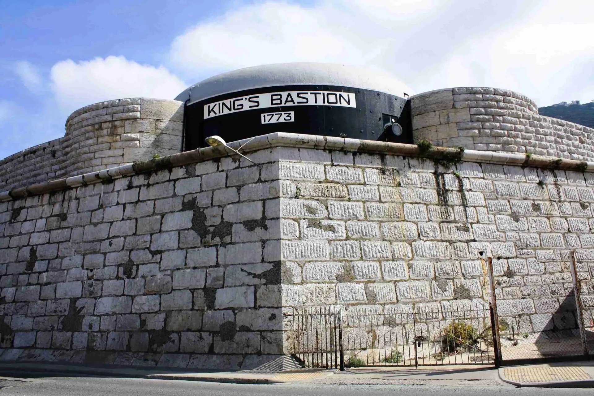 Line Wall and King's Bastion